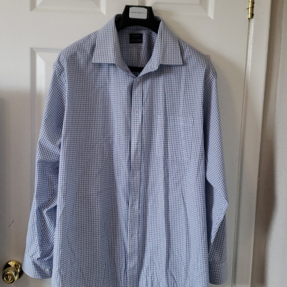 Arrow wrinkle free dress shirt